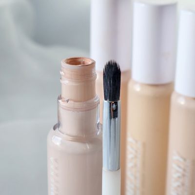 Seamlessly Serum Concealer Pure 